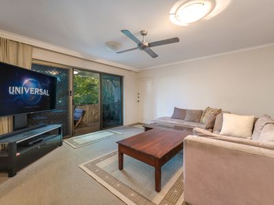 7 / 17 Riverview Parade, Surfers Paradise