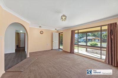 6 Lawson Place, Tamworth