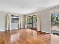 21 Twilight Street, Kenmore