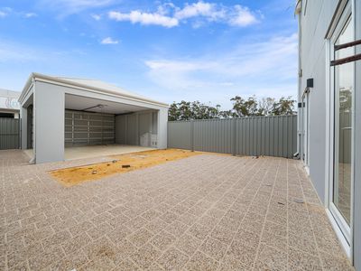 12 Gallant Turn, Byford