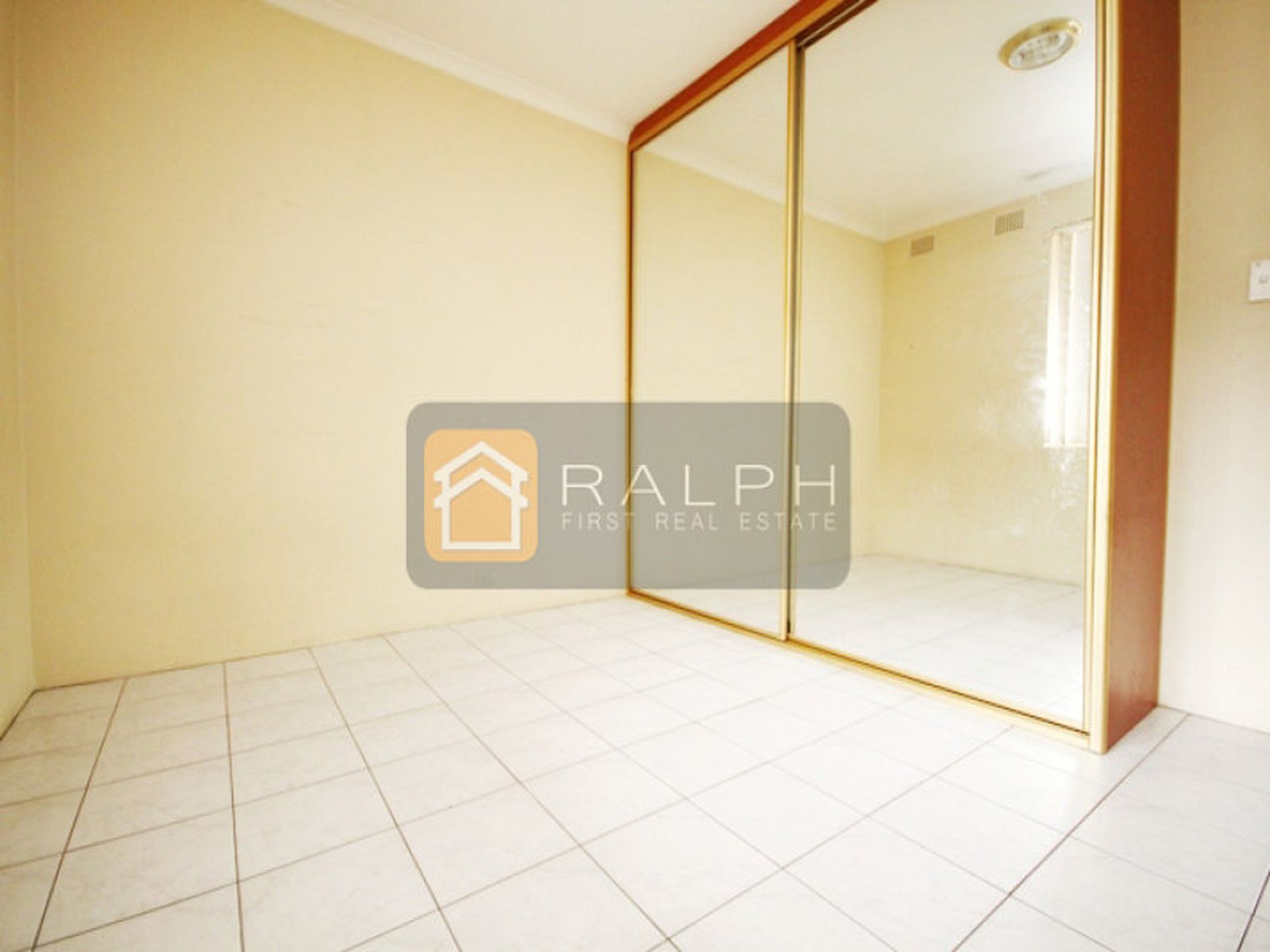 4 / 61 Colin Street, Lakemba