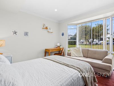 19 Malin Road, Oak Flats