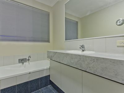 10 Matsen Close, Booragoon