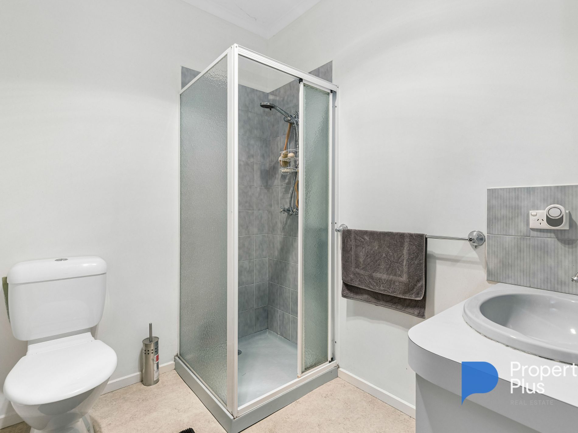 3932 Harmony Way, Harcourt North