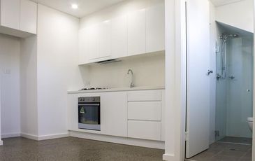 Flat A / 742 Bourke Street, Redfern