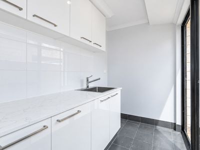 66 Destino Loop, Southern River