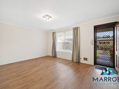 33 / 2 Theakston Green, Leeming