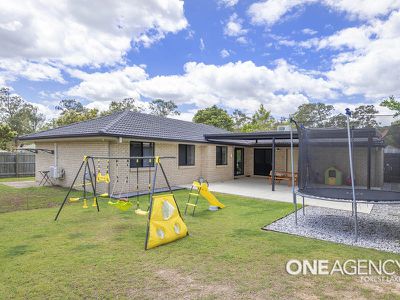 1 Merganser Pl, Forest Lake