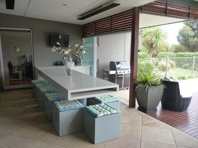 14 Velthuis Drive, Horsham