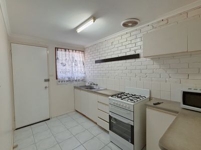 3 / 90 Bourke Street, Piccadilly