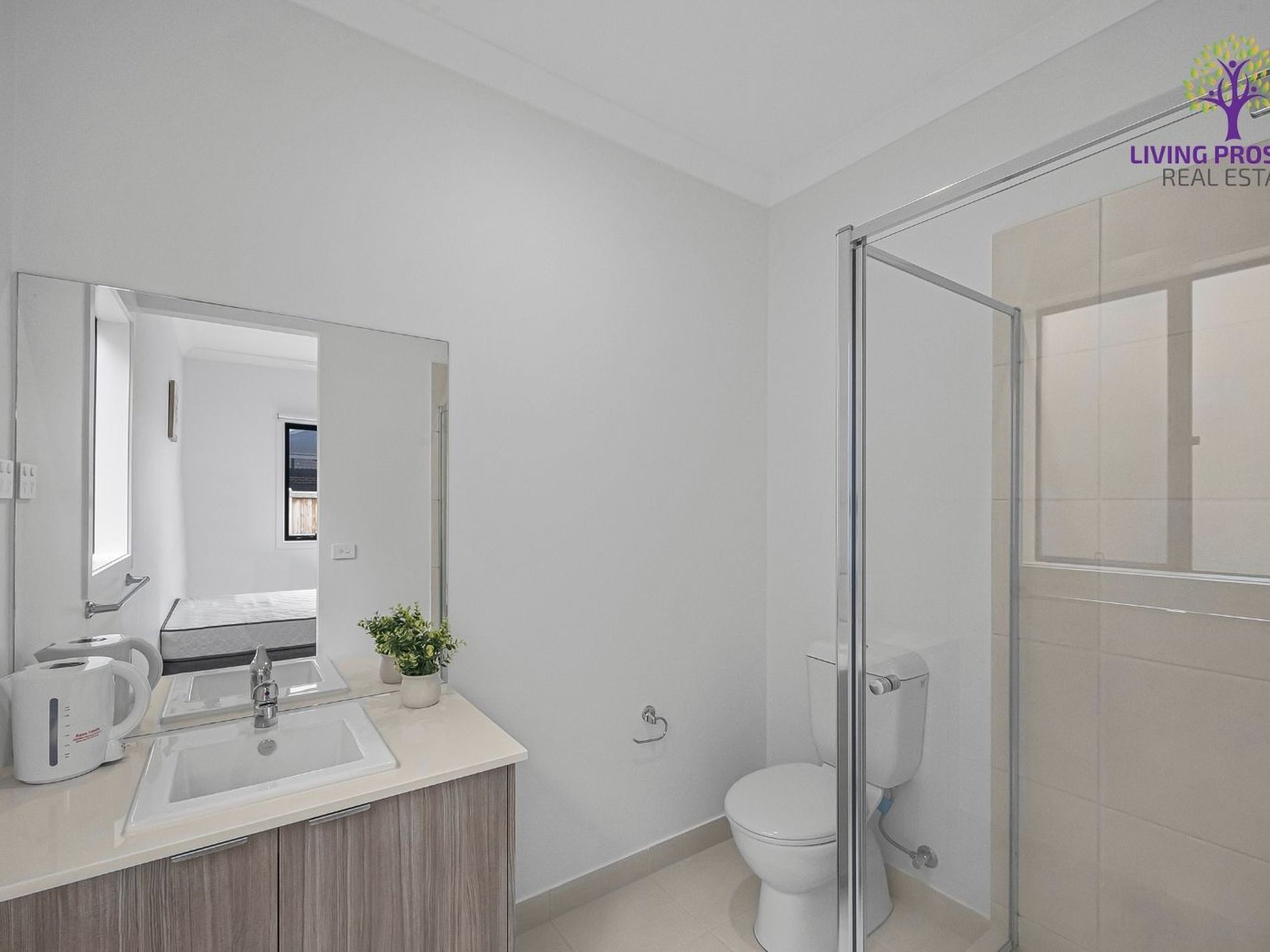 11 Art Deco Drive, Deanside