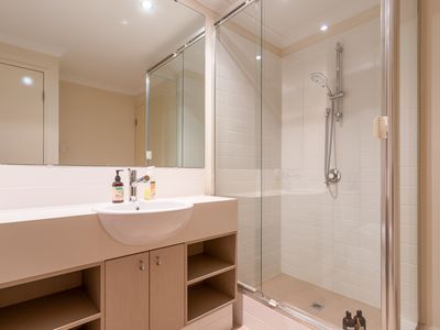 1 / 18 Wellington Street, East Perth