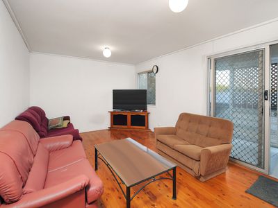 23 Omar Street, Woodridge