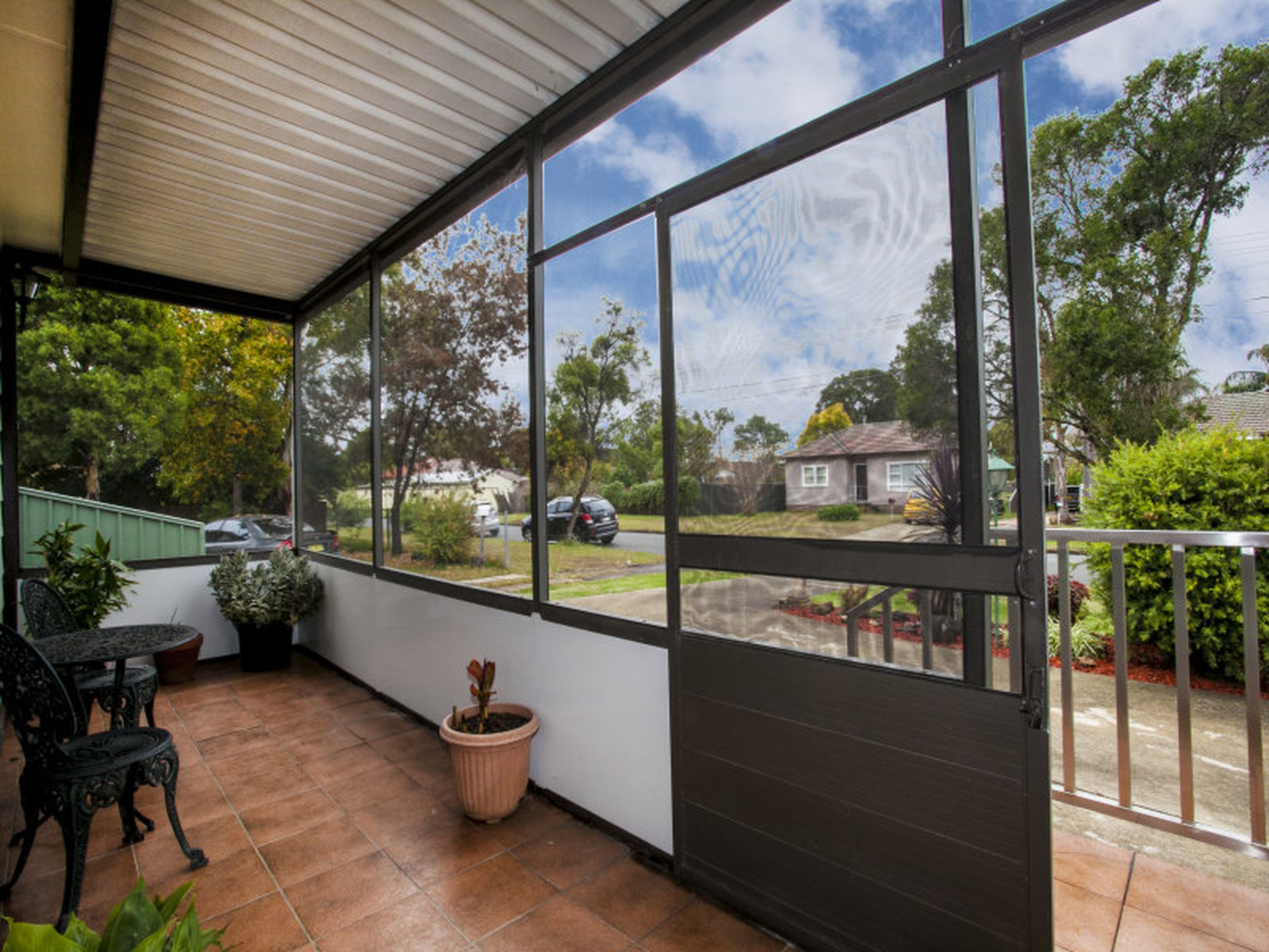4 Braddon Place, OXLEY PARK