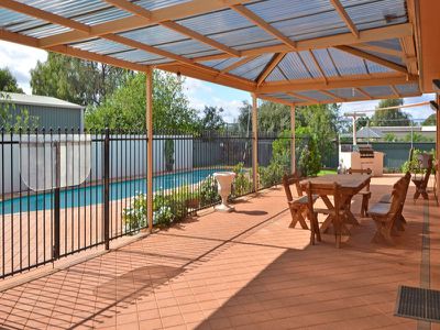 11 Hastie Court, Somerville