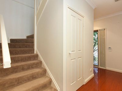 14 / 12 Grant Close, Berwick