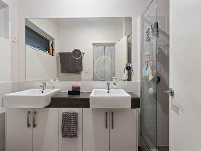 6B Isted Avenue, Hamilton Hill