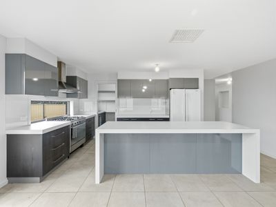 24 Silver Wattle Drive, Wangaratta