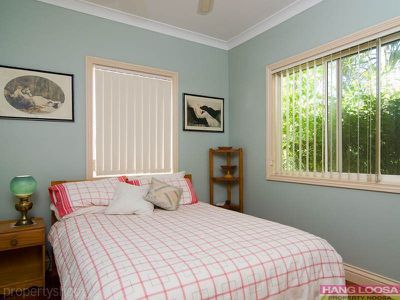 4 Deal Court, Tewantin