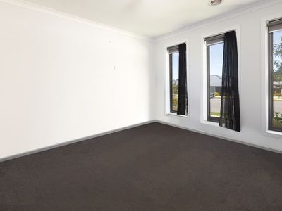 132 AVA AVENUE, Thurgoona