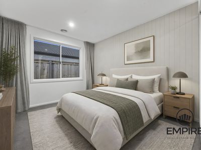 11 Kunlun Crescent, Clyde North