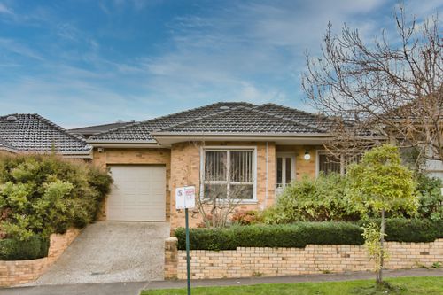 2/23 Barbara Avenue, Glen Waverley