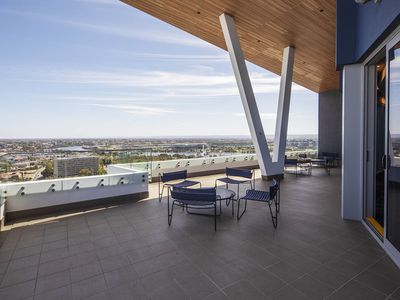 1608 / 63 Adelaide Terrace, East Perth