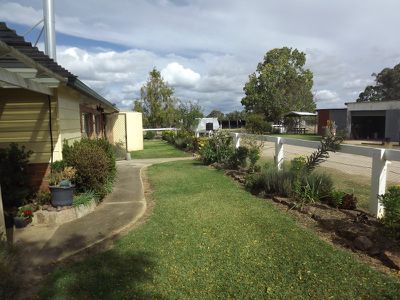 Glen Innes Road, Emmaville