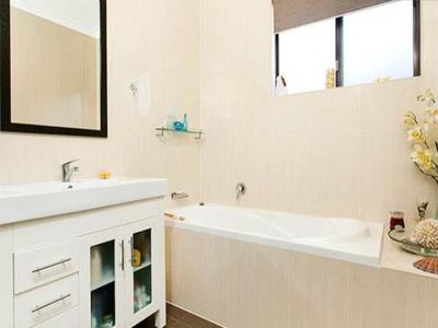 10 / 9-11 Nielson Ave, Carlton