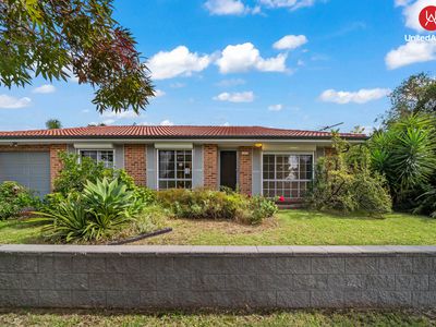 2 Albatross Avenue, Hinchinbrook
