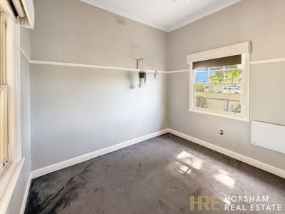 25 Harriett Street, Horsham