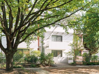 10 / 25 Forbes Street, Turner
