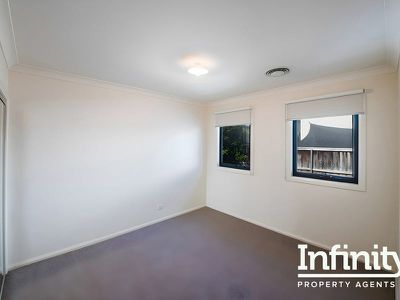 30 San Giorgio Circuit, Castle Hill