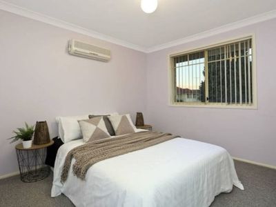 6 / 2 Blend Place, Woodcroft