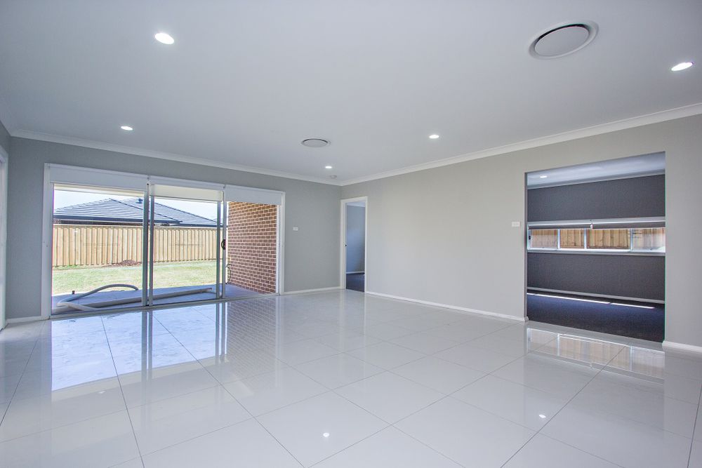 45 Horizon Circuit, Moorebank