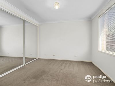 10 Merryville Court, Wattle Grove