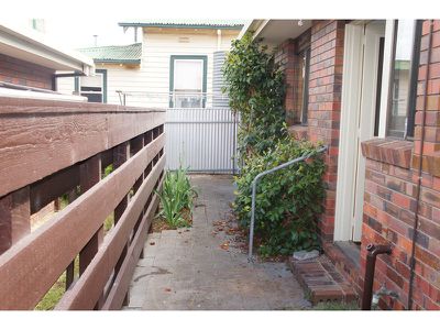 1 / 17 Pynsent Street, Horsham