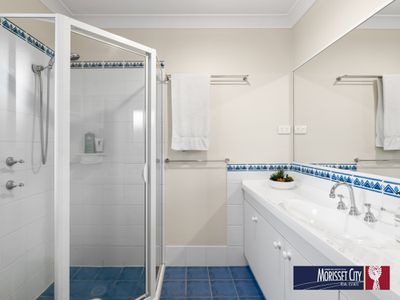 6 Goldenia  Cl, Morisset