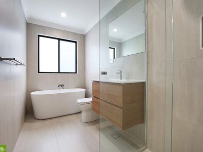10 Araluen Terrace, Tullimbar