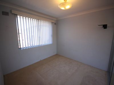 14 / 11 Unsted Crescent, Hillsdale
