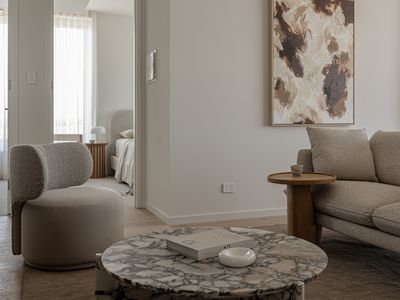 403 / 10 Railway Terrace, Mile End