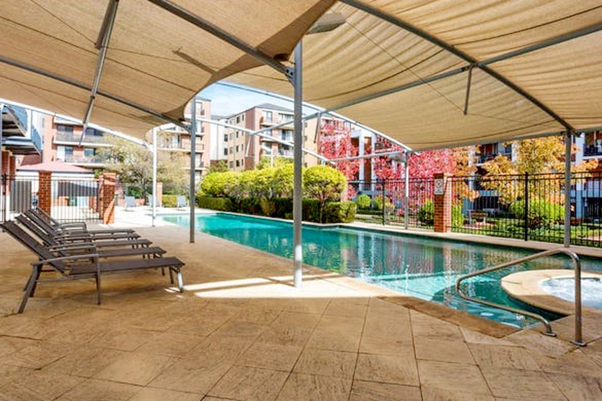 16 / 20 Pendal Lane, Perth