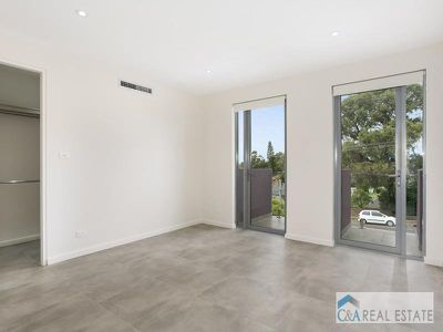 73 Hawksview St, Merrylands