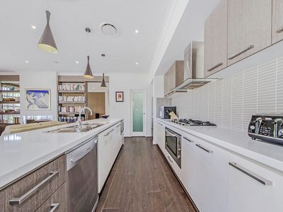 18 Clive Road, Birkdale