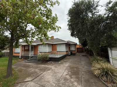 2 Victor Street, Sunshine North