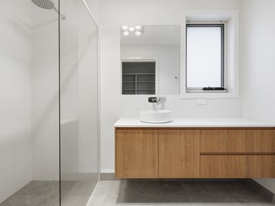 2 Gumnut Court, George Town