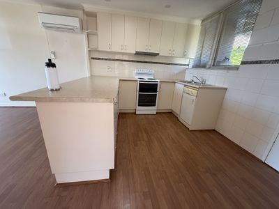 1 / 6 Reid, Merimbula