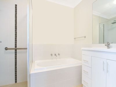 55 Churchill Circuit, Barrack Heights