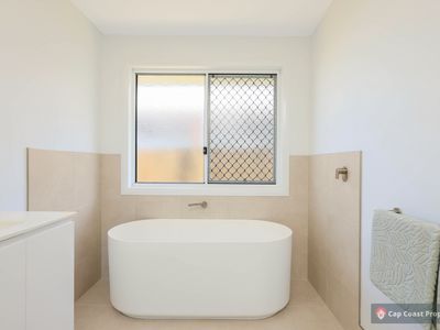 25 Burlington Street, Lammermoor