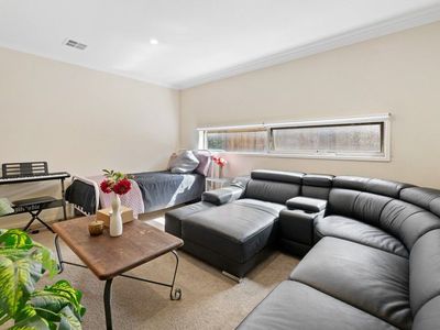 189 Manor Lakes Boulevard, Manor Lakes